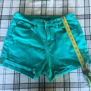 Hot Topic Blackheart Size 9 Hi-Rise Turquois Skinny Shorts W/ Slits VERY GOOD